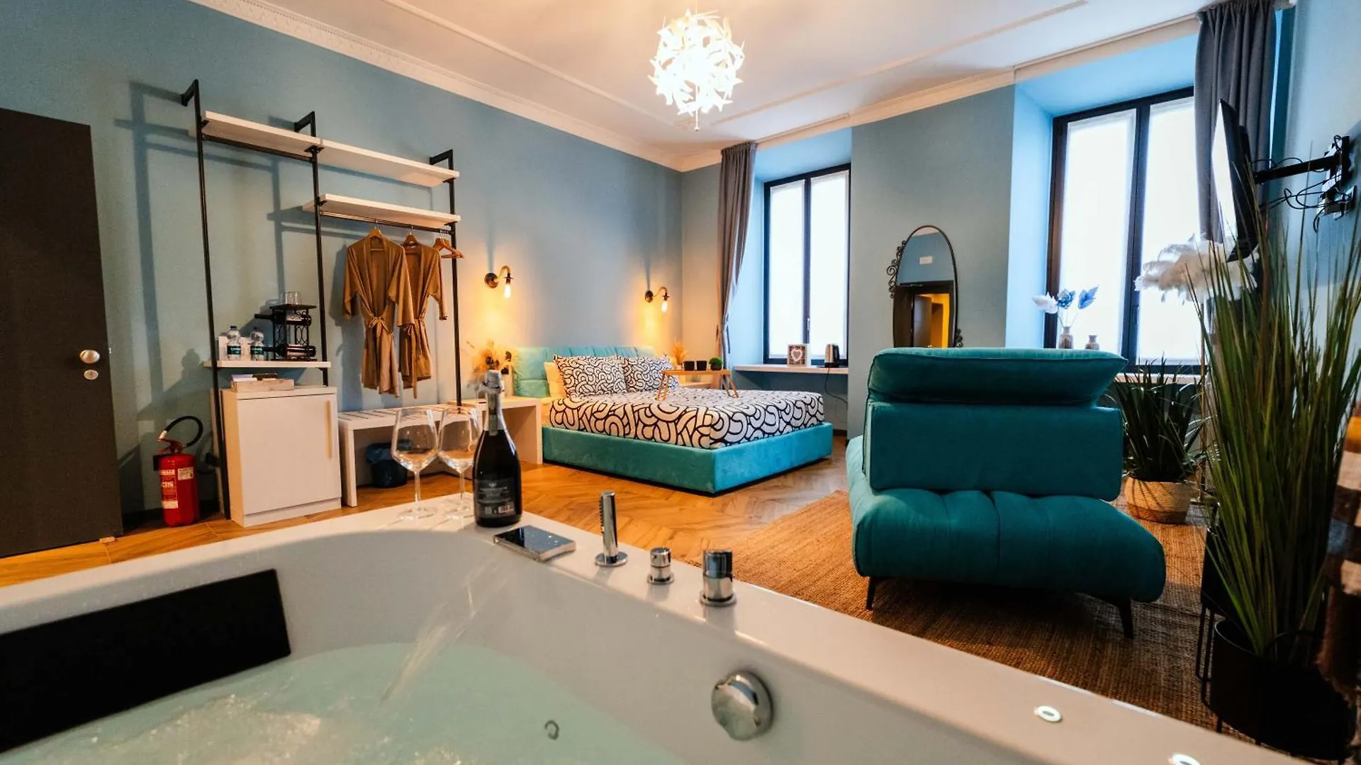 Angelina'S Suite&Spa Con Parcheggio Privato Como